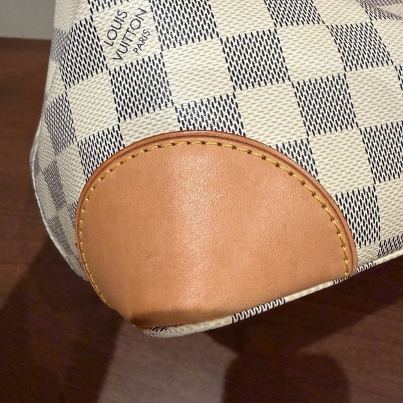 Louis Vuitton Hampstead MM - Picture 7 of 11